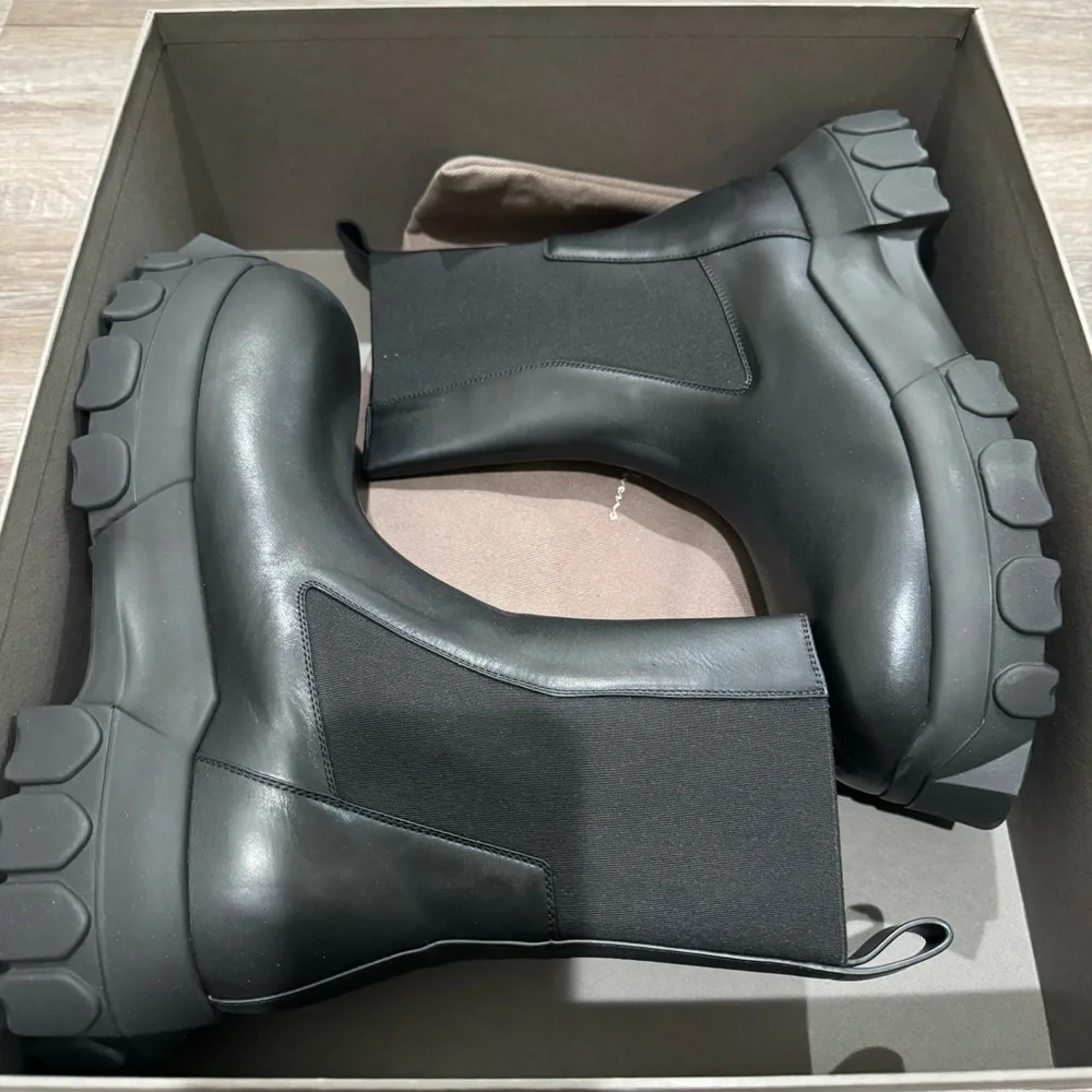 Rick Owens Beatle Bozo Tractor Black Leather Chelsea Platform Boots